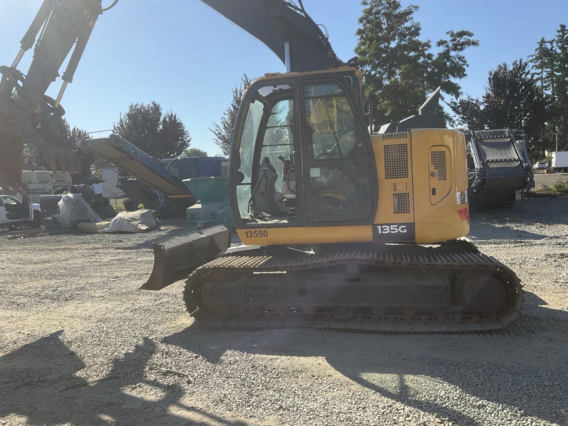 2019 DEERE 135G