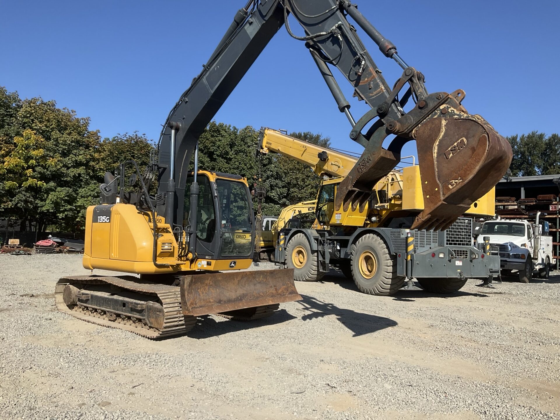 2019 DEERE 135G