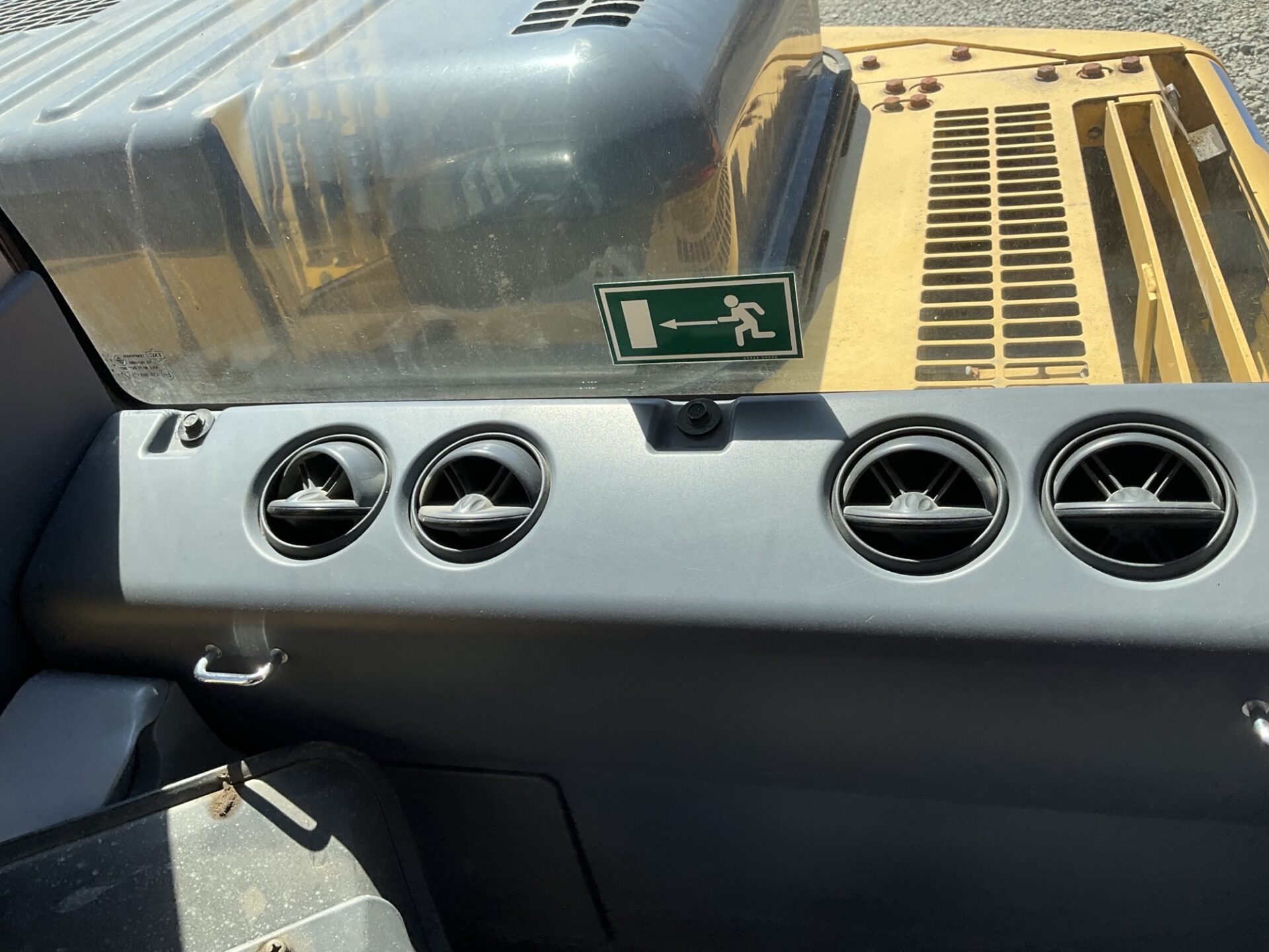 2008 KOMATSU PC120-8