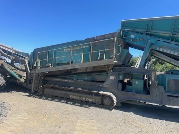 2015 Powerscreen Warrior 2400