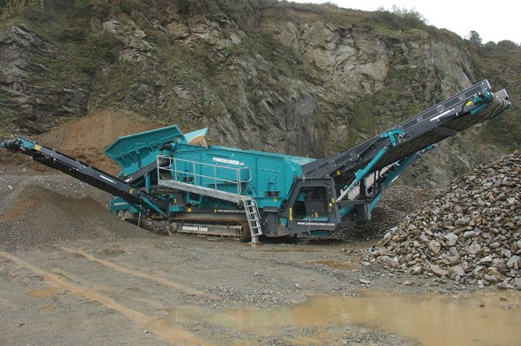 2024 Powerscreen Warrior 2400