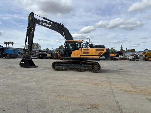 2024 Hyundai HX350AL