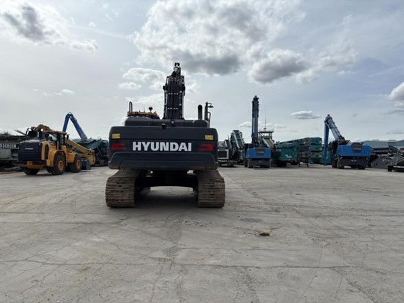 2024 Hyundai HX350AL