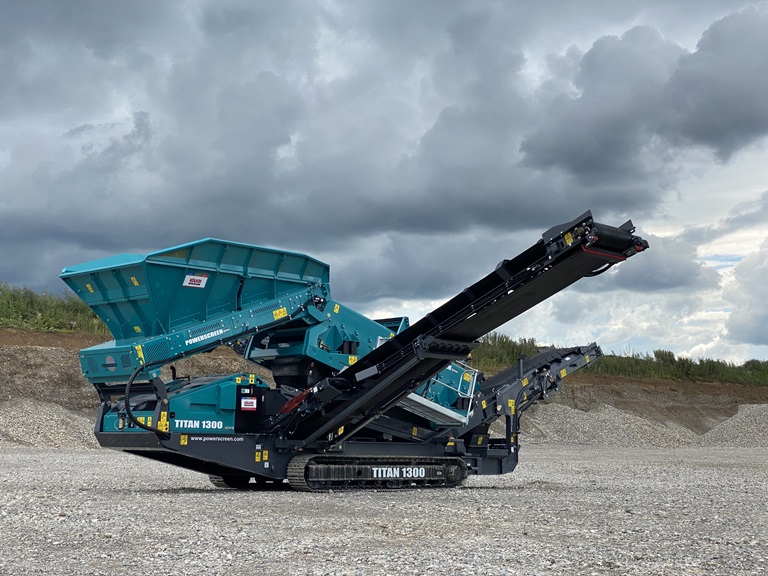 Titan 1300